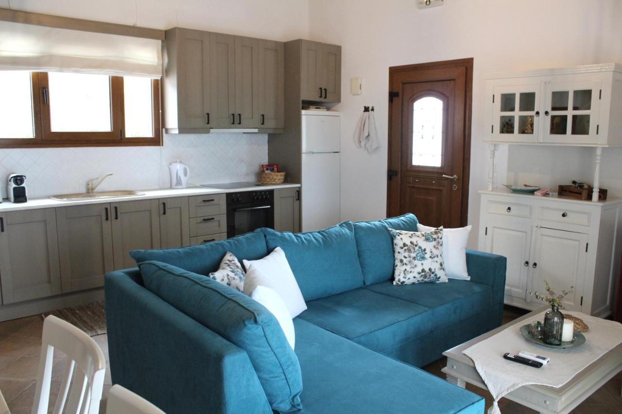Villa Tenedos Skopelos Town Exterior photo